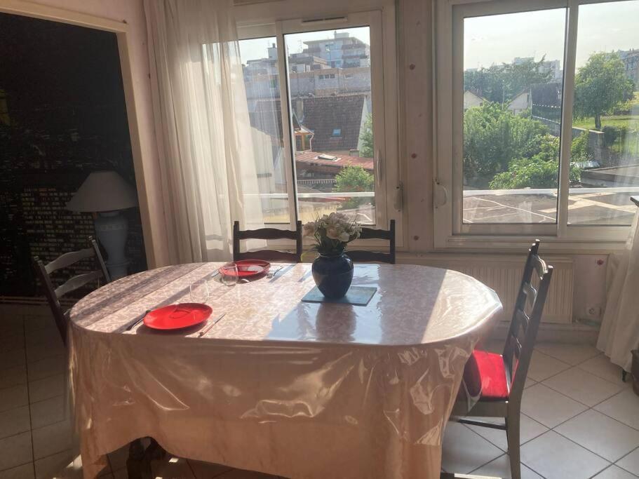 Appartement T2 Lumineux Chu Stade Gaston Gerard 2 Nuits Minimum Dijon Extérieur photo